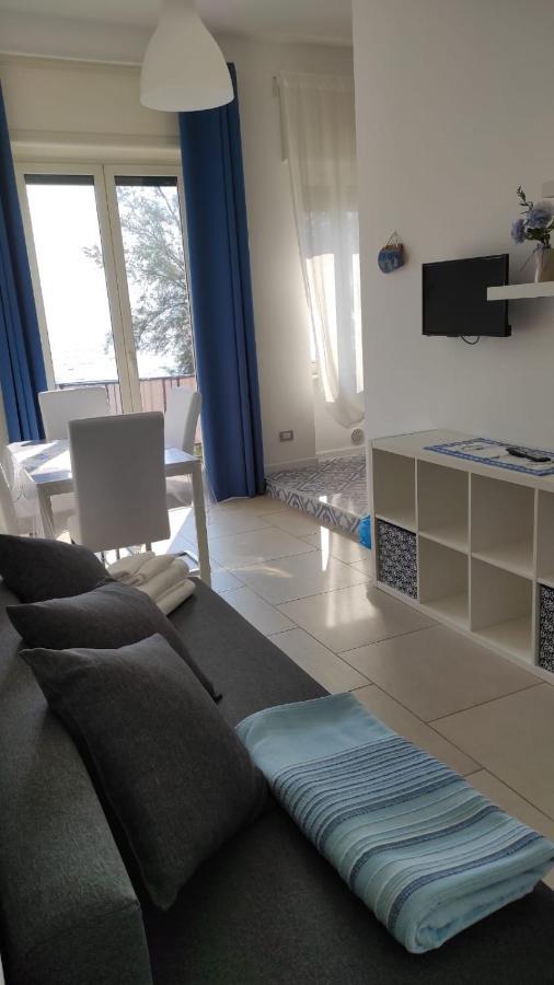 La Dimora Delle Sirene Apartment Salerno Luaran gambar
