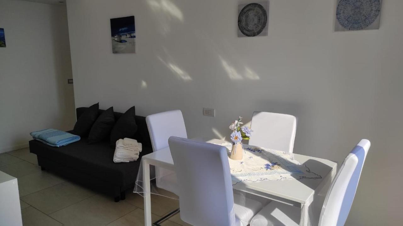 La Dimora Delle Sirene Apartment Salerno Luaran gambar